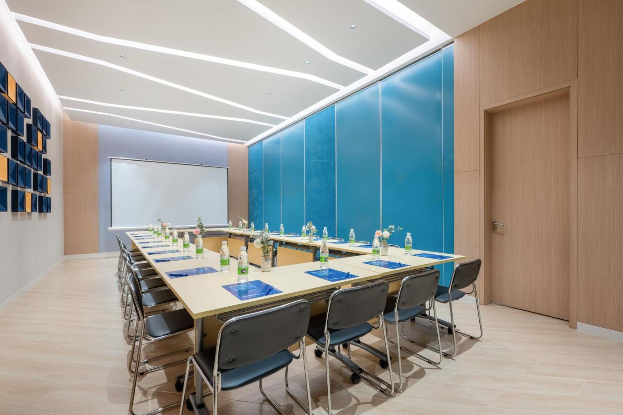 Holiday Inn Express Jiangmen Jianghai By Ihg Ngoại thất bức ảnh